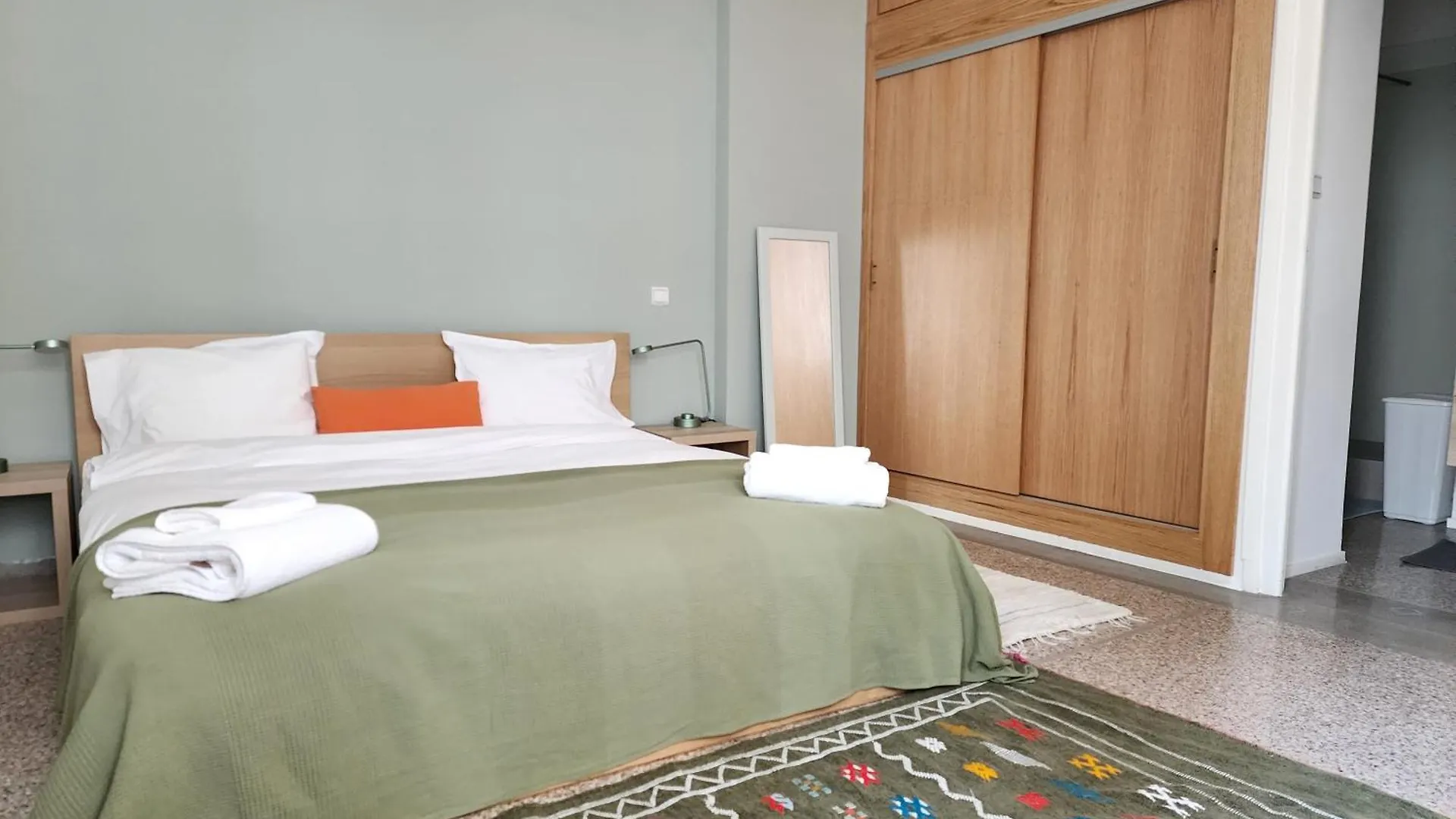 The 31 Grand Theatre By Ib Signature - Boho Chic 1Br Apt - With Wifi - Self Check-In - 24 X7 Security - City View With Terrace - Walk To Cafes! City Centre, Tram Casablanca