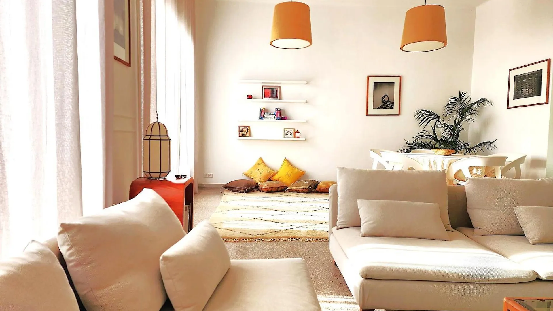 The 31 Grand Theatre By Ib Signature - Boho Chic 1Br Apt - With Wifi - Self Check-In - 24 X7 Security - City View With Terrace - Walk To Cafes! City Centre, Tram location